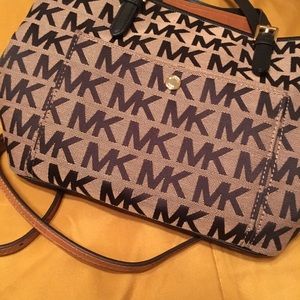 Purse MK tote